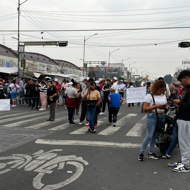 Bloqueo en calles de la Ciudad de México.